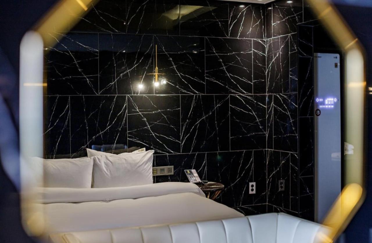 H Moment Hotel Songjeong Busan Exterior photo